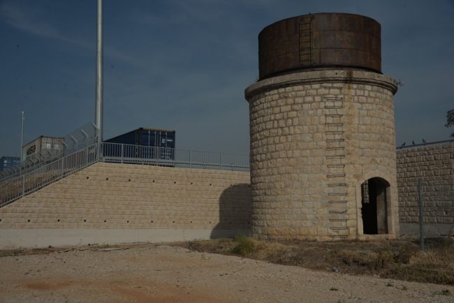 תבניות ליציקות בטון