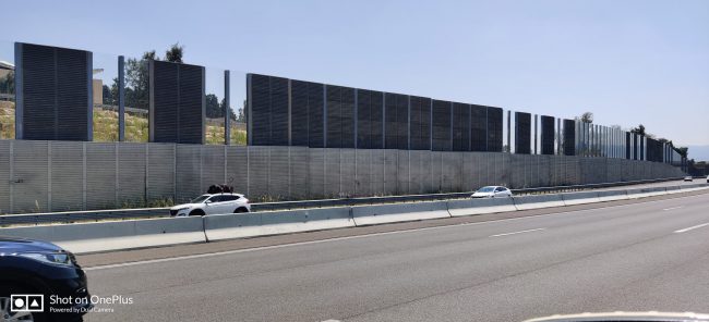 קורדרוי פסים שוכב